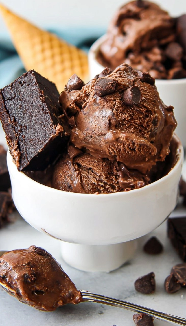 No Churn Chocolate Fudge Brownie Ice Cream