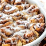 Cinnamon-Roll-Peach-Cobbler-Recipe